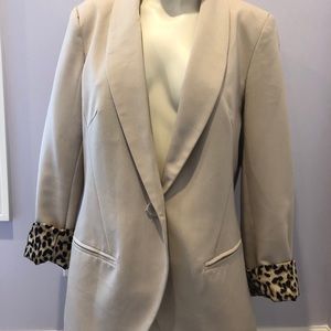 Daniel Rainn Leopard Lined Cuffed Blazer